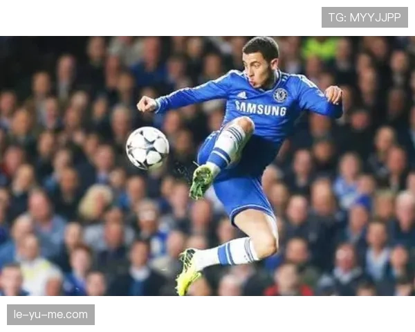 久保建英与奥亚萨瓦尔默契连线，助球队斩获关键胜利