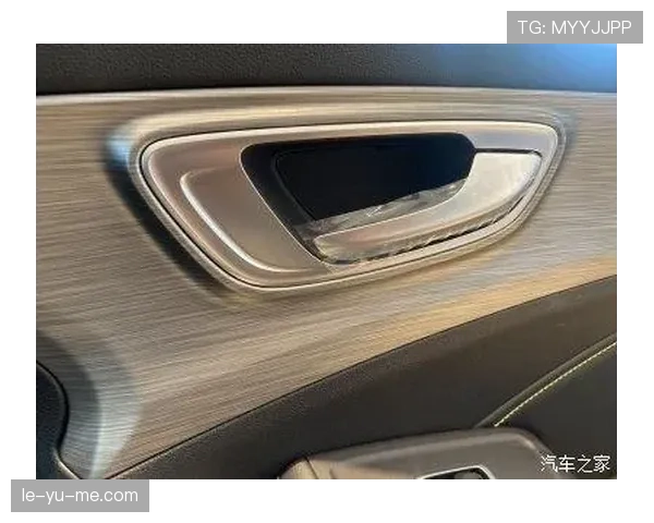 周冠宇家的咖啡机比我的车还贵